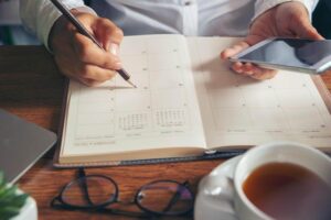 3 Ways to Create an Online Booking System (+ Bókun’s Solution)